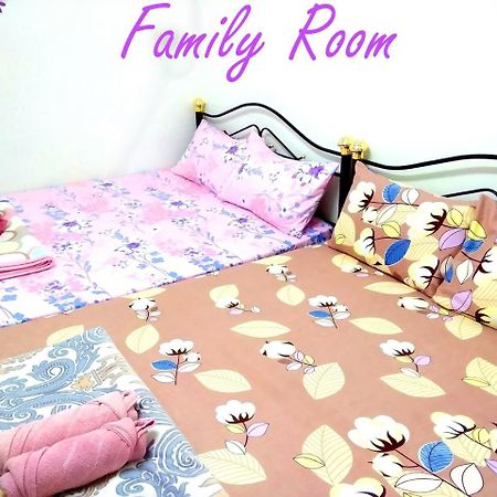 H Homestay Sibu - 100Mbps Wifi, Full Astro & Private Parking! Esterno foto