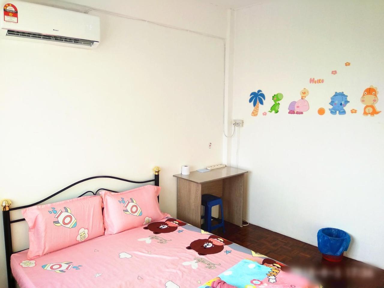 H Homestay Sibu - 100Mbps Wifi, Full Astro & Private Parking! Esterno foto